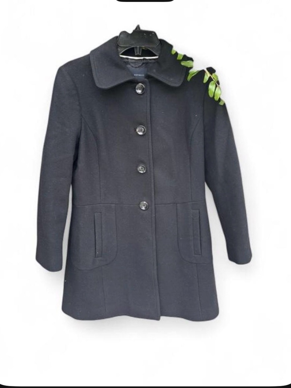 Women banana republic Black Wool Blend Single-Breasted Coat gently used size PM